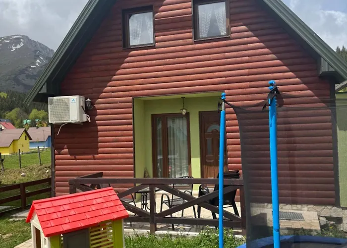 Holiday Homes Durmitorski Gaj