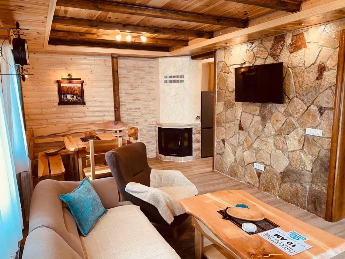 Holiday Homes Durmitorski Gaj