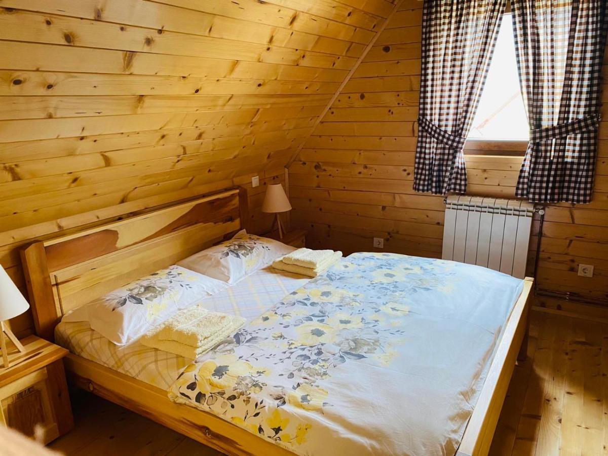 Holiday Homes Durmitorski Gaj *